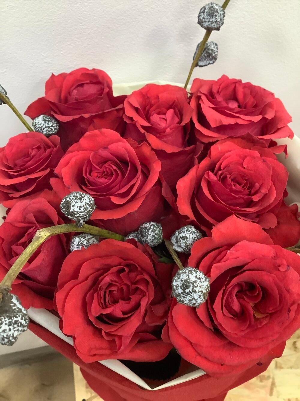 9 Red Roses in Luxurious Red Wrapping - Image 4