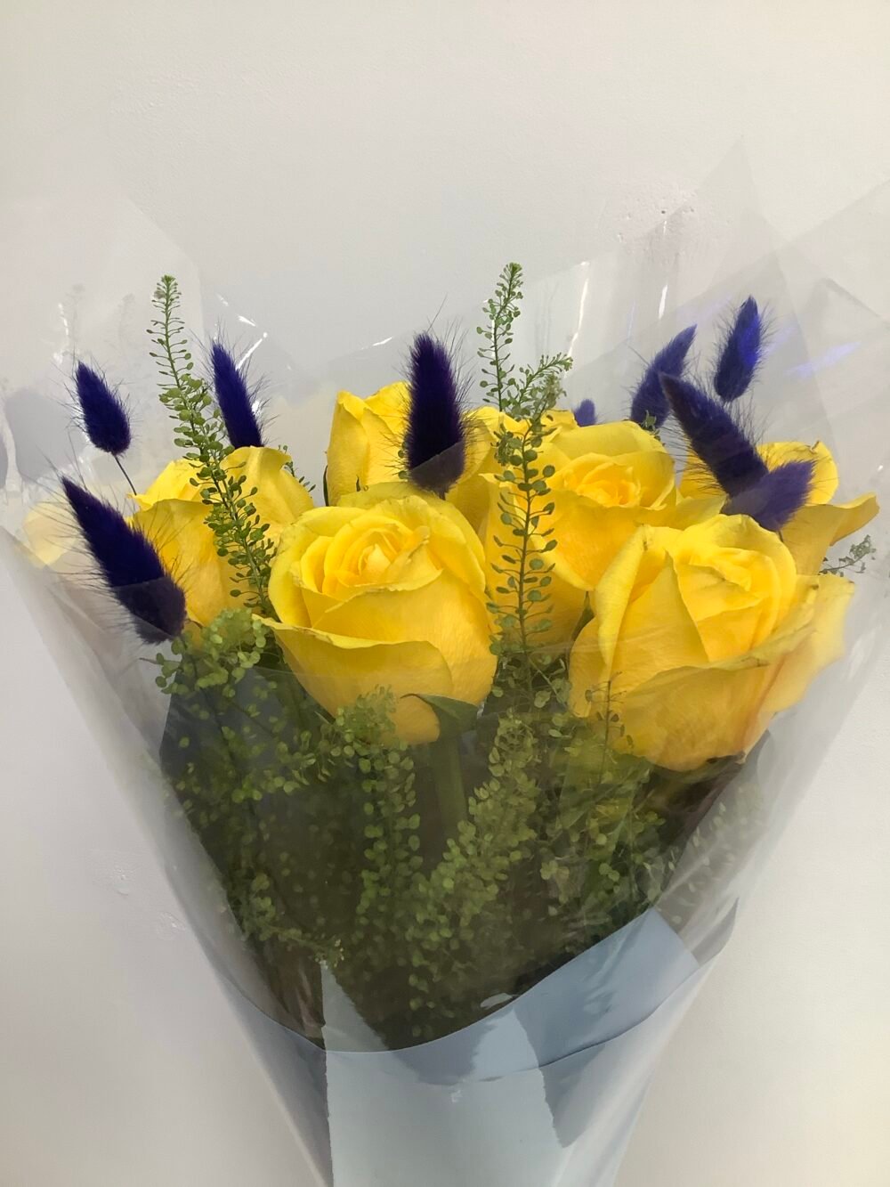 7 Yellow Roses with 11 Blue Accents - Image 3